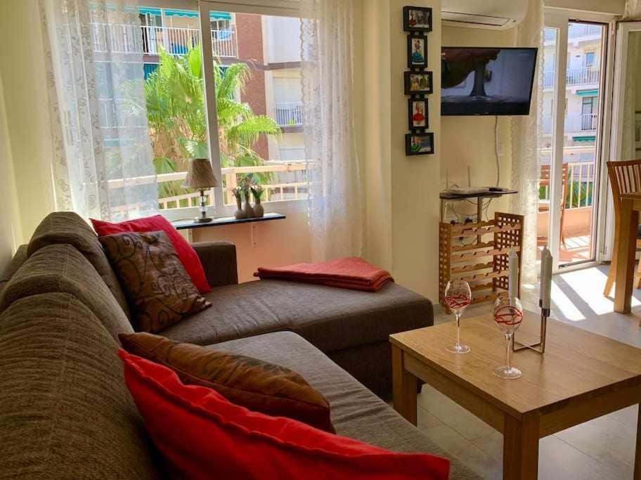 Apartmán En La 2A Linea En Torre Del Mar Exteriér fotografie